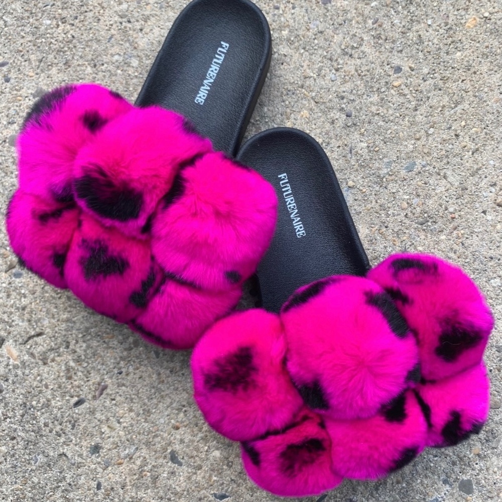 Pink Cheetah Real Fur Slides Sizes 8.5,9,9.5,10,11 - image 1